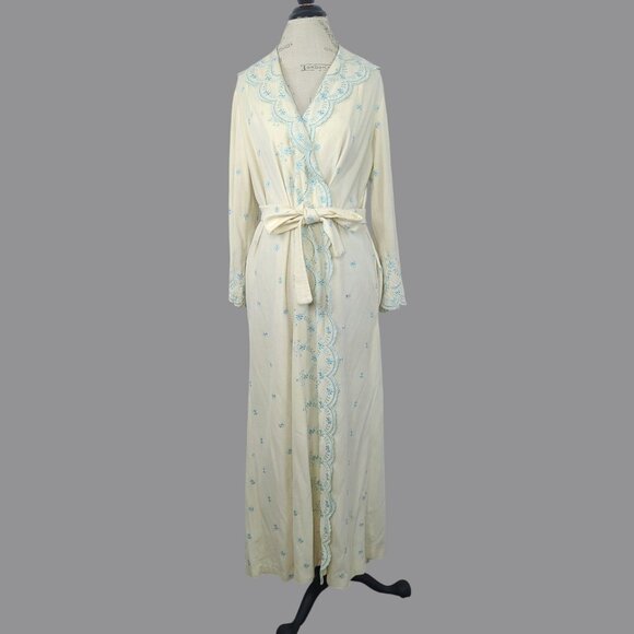 Vintage Ariel Cream Robe Small Embroidered - Picture 1 of 15